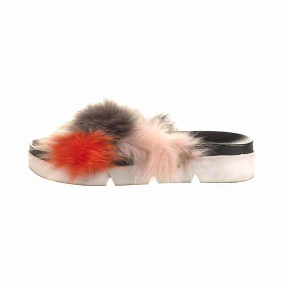 Stuart Weitzman Rabbit Fur Platform Slides Sandals Size: 6 - Picture 4 of 5